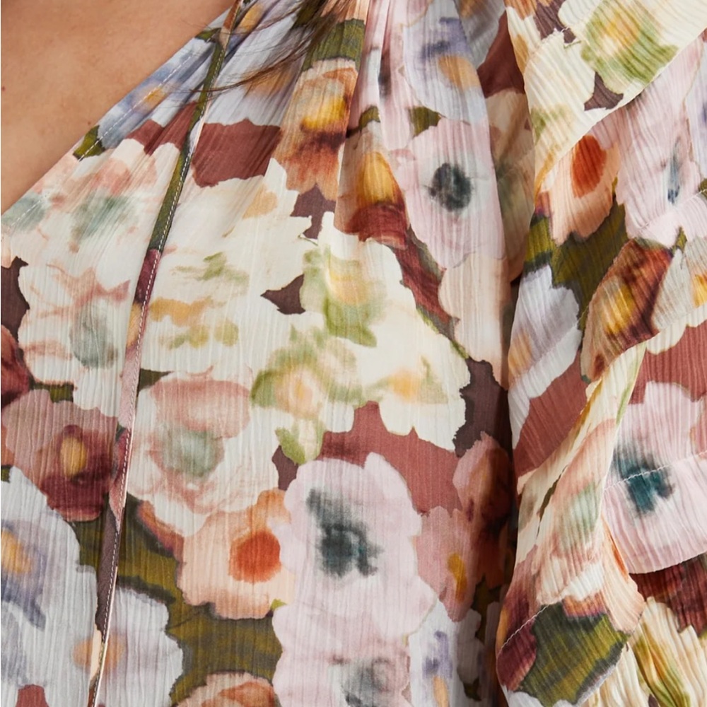 Rails Multicolor Floral Ruffle Blouse - Picture 4 of 7